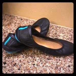 Black Tieks by Gavieli